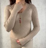 بلوز گپ یقه هفت طرح دار زنانه - Image 2